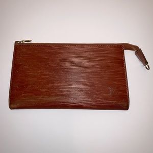 ❌Sold❌Louis Vuitton Epi Pochette